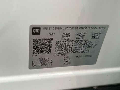 Used 2022 Chevrolet Equinox LS w/ LS Convenience Package AWD/4WD image 19