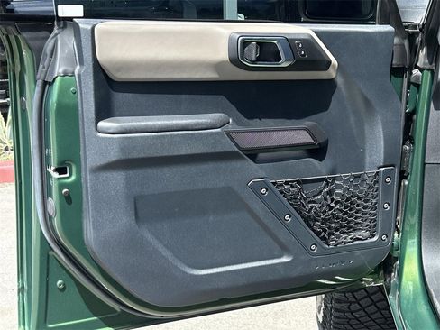 Used 2024 Ford Bronco Wildtrak image 18