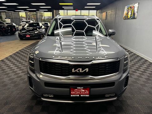 Used 2022 Kia Telluride SX w/ Towing Package image 4