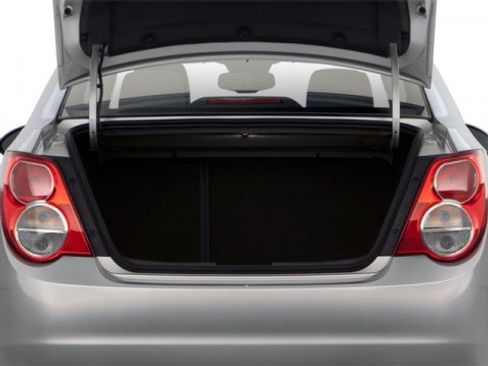 Used 2012 Chevrolet Sonic LS image 15