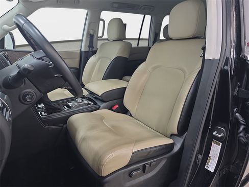 Certified 2023 INFINITI QX80 Premium Select w/ All-Season Package image 12