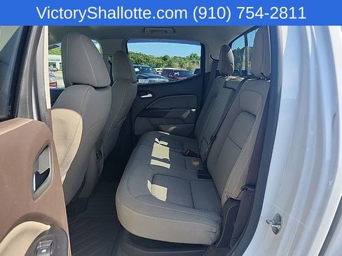 Used 2016 GMC Canyon SLE w/ SLE Convenience Package RWD image 19