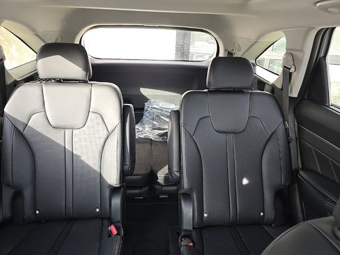 New 2026 Kia Sorento SX image 10