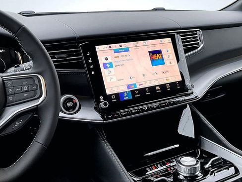 New 2026 Jeep Grand Wagoneer Limited image 16