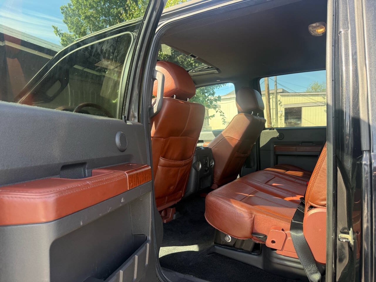 Used 2012 Ford F350 King Ranch w/ King Ranch w/Chrome Pkg AWD/4WD image 10