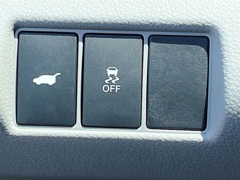 Used 2025 Honda Pilot EX-L image 10