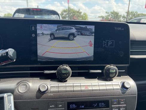 Certified 2024 Hyundai Kona SEL w/ Convenience Package FWD image 14