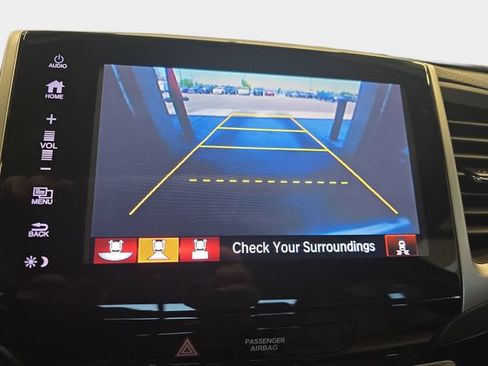 Used 2018 Honda Ridgeline RTL-E image 25