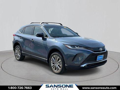 Certified 2023 Toyota Venza XLE AWD/4WD image 1
