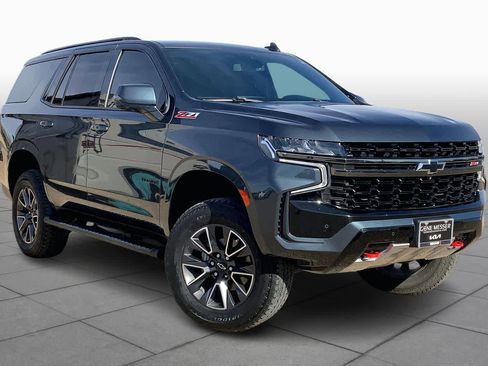 Used 2021 Chevrolet Tahoe Z71 w/ Z71 Signature Package image 2