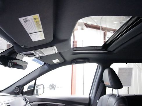 Certified 2022 Honda Passport TrailSport image 39