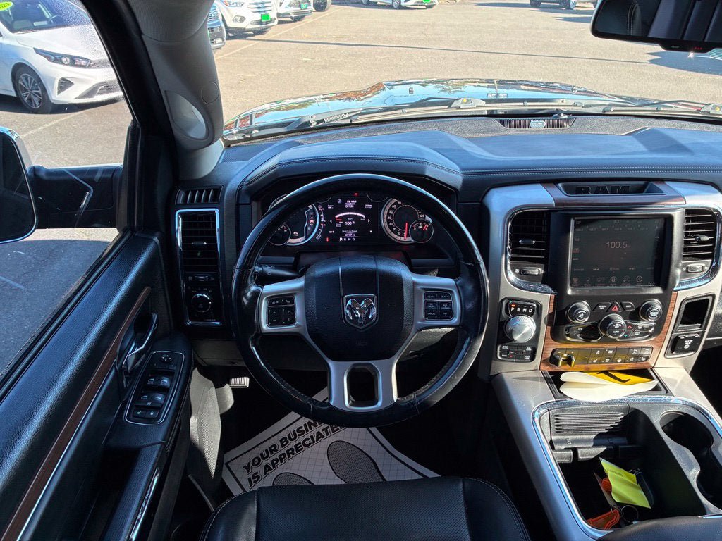 Used 2017 RAM 1500 Laramie w/ Convenience Group AWD/4WD image 16
