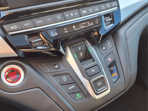 Used 2025 Honda Odyssey EX-L image 20