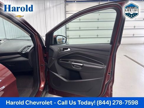 Used 2018 Ford Escape SE AWD/4WD image 9