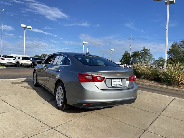 Used 2024 Chevrolet Malibu LT FWD image 9