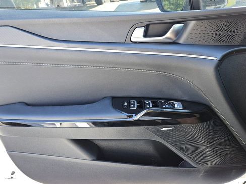 Used 2025 Kia K5 GT-Line w/ GT-Line Premium Package FWD image 23