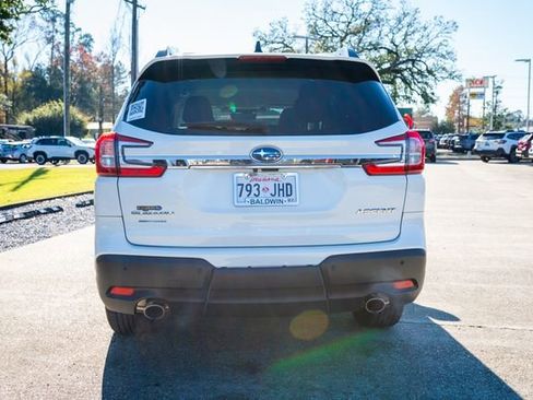 Certified 2025 Subaru Ascent Premium image 5
