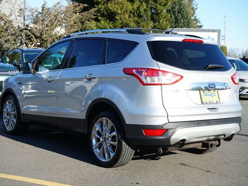 Used 2015 Ford Escape SE w/ SE Chrome Package image 11