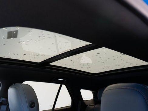 Used 2024 Honda Prologue Touring image 4