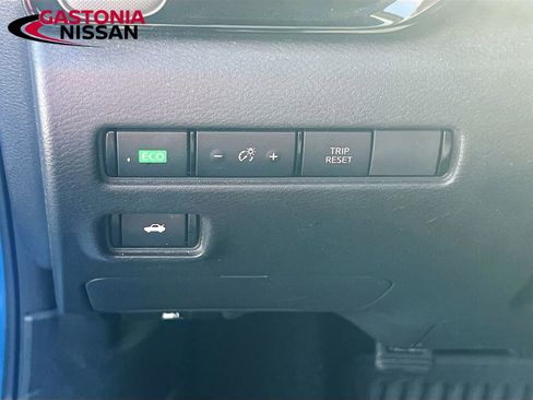 Used 2023 Nissan Sentra SV w/ All-Weather Package image 13