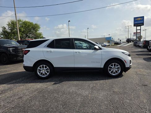 Used 2024 Chevrolet Equinox LT AWD/4WD image 6