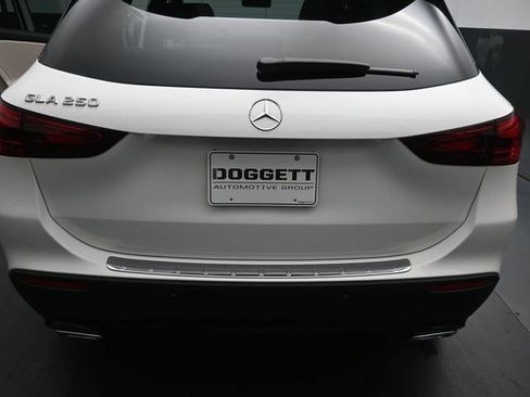 New 2026 Mercedes-Benz GLA 250 image 14