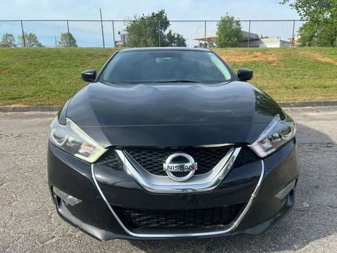 Used 2017 Nissan Maxima 3.5 S FWD image 2