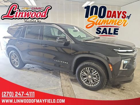 Used 2026 Chevrolet Traverse LT AWD/4WD image 1
