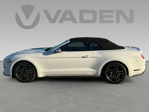 Used 2023 Ford Mustang Premium image 7