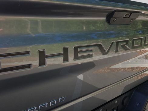 Used 2020 Chevrolet Silverado 1500 LT Trail Boss image 30