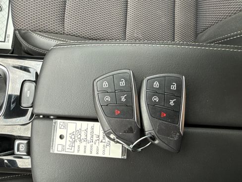 Used 2023 Buick Envision Preferred AWD/4WD image 36