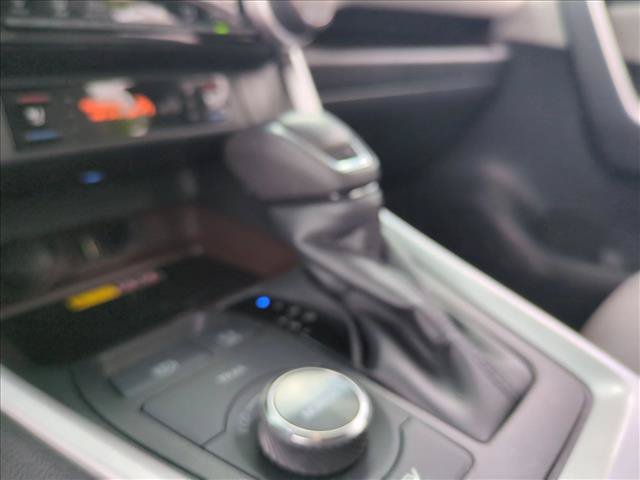 Certified 2022 Toyota RAV4 Limited AWD/4WD image 12