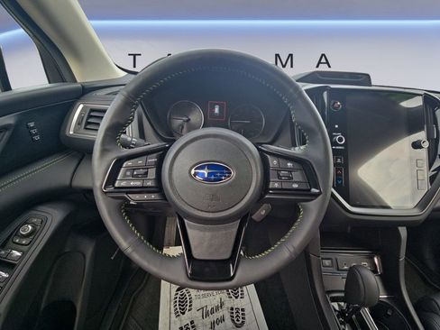 Used 2025 Subaru Ascent Bronze Edition image 13