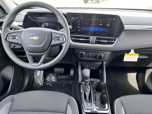 New 2026 Chevrolet TrailBlazer LS FWD image 4