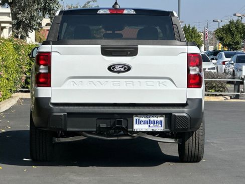 New 2025 Ford Maverick XLT w/ Black Appearance Package image 5