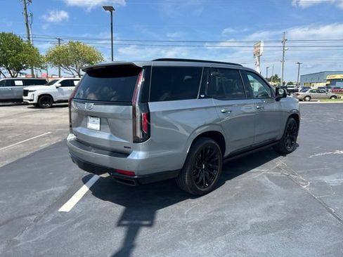 Certified 2024 Cadillac Escalade Sport w/ LPO, ONYX Package AWD/4WD image 6