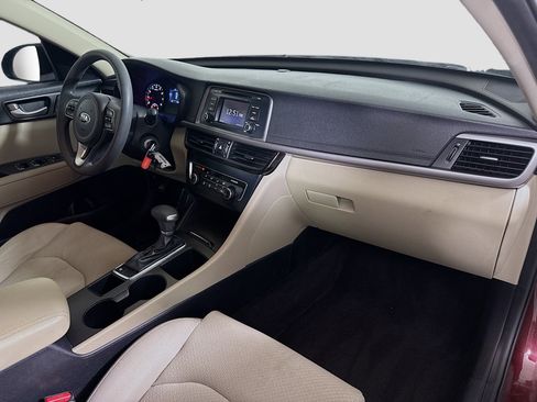 Used 2016 Kia Optima LX w/ LX Convenience Package image 29