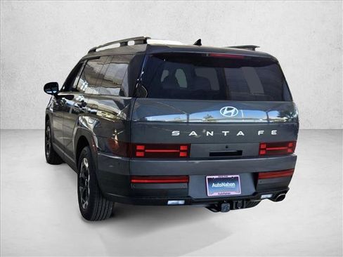 Used 2025 Hyundai Santa Fe SEL image 9