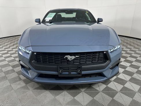 Used 2024 Ford Mustang Premium image 6