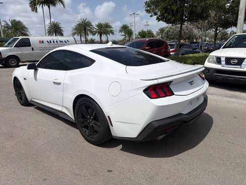 Used 2024 Ford Mustang GT RWD image 4
