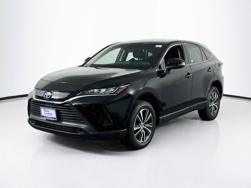 Used 2022 Toyota Venza LE AWD/4WD image 1