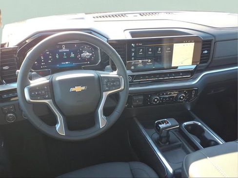 New 2026 Chevrolet Silverado 1500 LTZ image 18