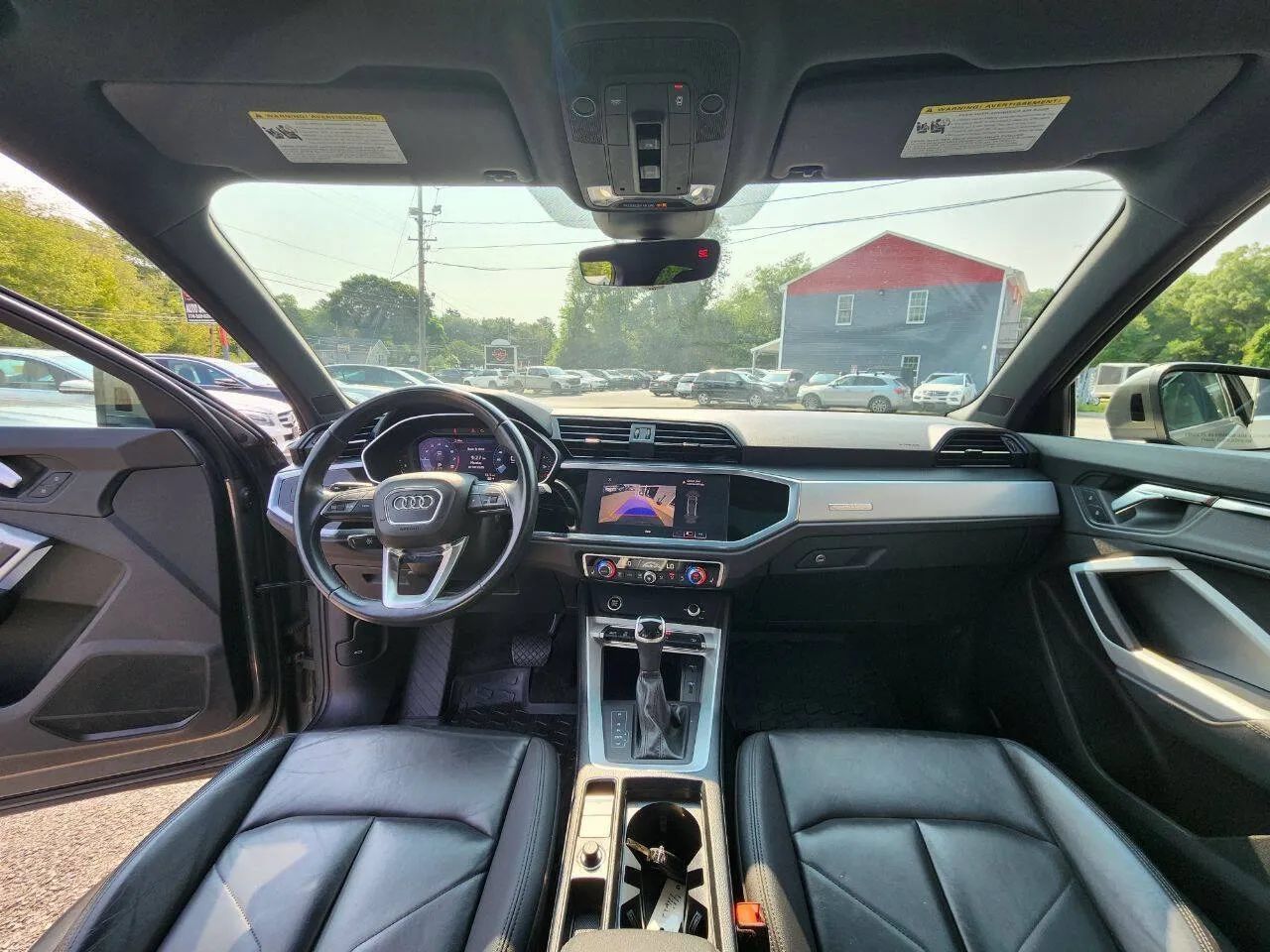 Used 2021 Audi Q3 2.0T Premium w/ Convenience Package AWD/4WD image 17