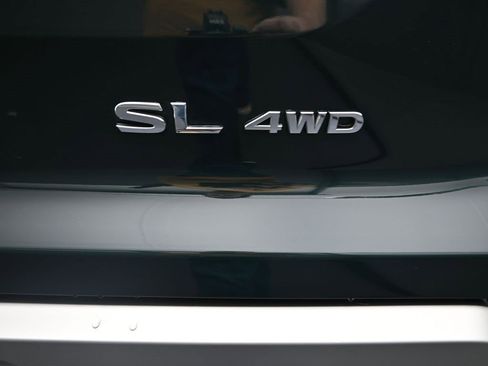 Used 2025 Nissan Pathfinder SL image 10