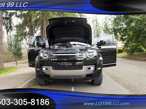Used 2021 Land Rover Defender 110 X-Dynamic HSE AWD/4WD image 30
