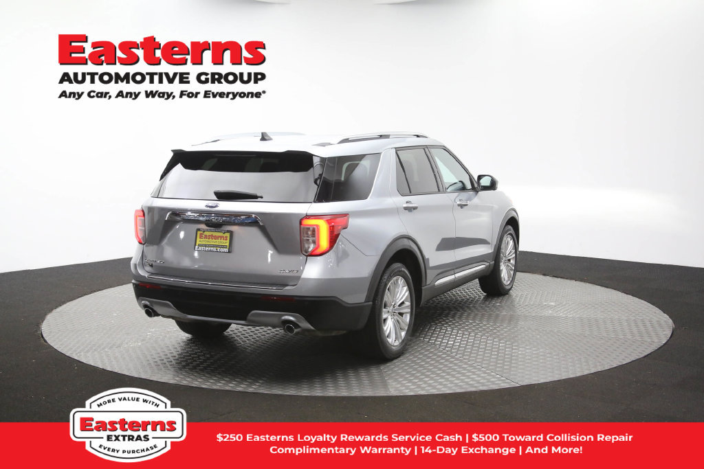Used 2023 Ford Explorer Limited AWD/4WD image 44