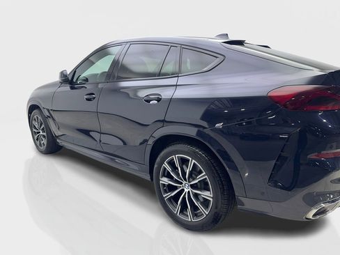 Used 2023 BMW X6 xDrive40i w/ M Sport Package image 14