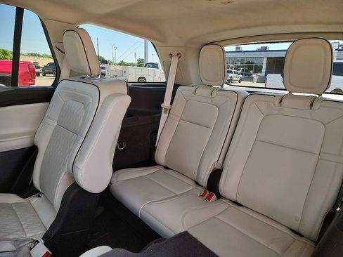 Used 2020 Lincoln Aviator Black Label Grand Touring w/ Class IV Trailer Tow Package AWD/4WD image 5