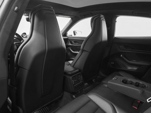 Certified 2021 Porsche Taycan Turbo image 47