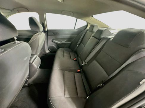 Used 2025 Nissan Altima 2.5 SV FWD image 26